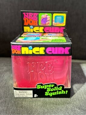 NeeDoh Cube Squishy - Pink